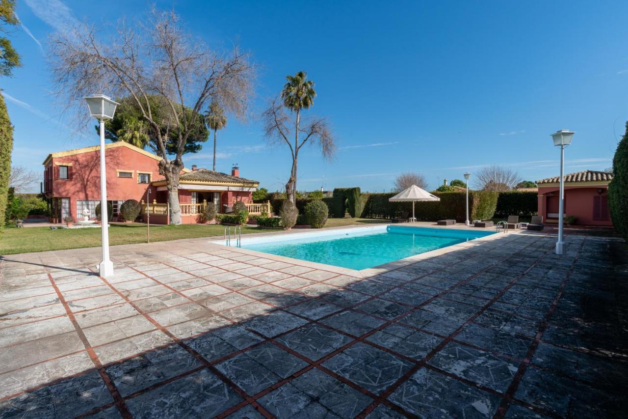 Villa Lucrecia Morón de la Frontera Extérieur photo